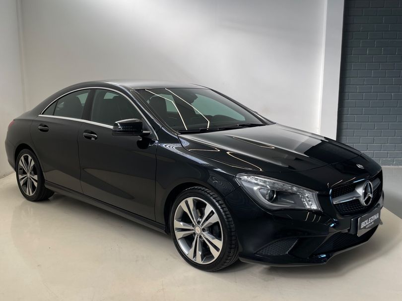 Mercedes CLA-200 Urban 1.6 TB 16V/Flex Aut.