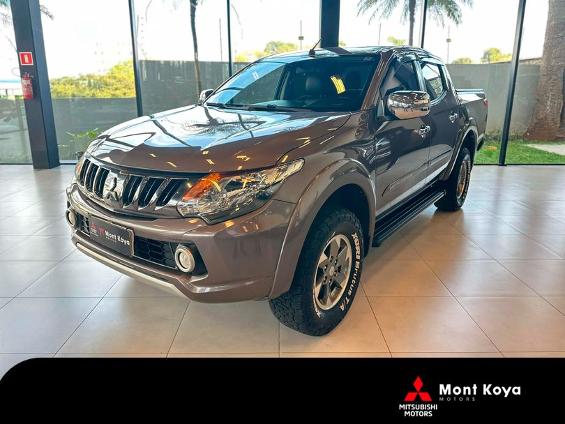Mitsubishi L200 Triton Sport HPE-S 2.4 CD Dies. Aut