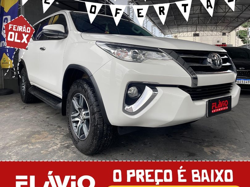 Toyota Hilux SW4 SRV 4x2 2.7 Flex 16V Aut.