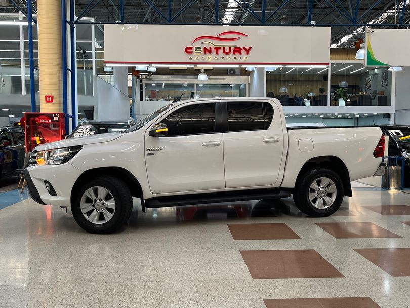 Toyota Hilux CD SRV 4x2 2.7 Flex 16V Aut.