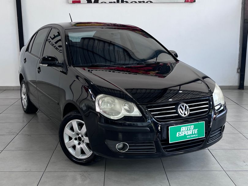 VolksWagen Polo Sedan 1.6 Mi Total Flex 8V 4p