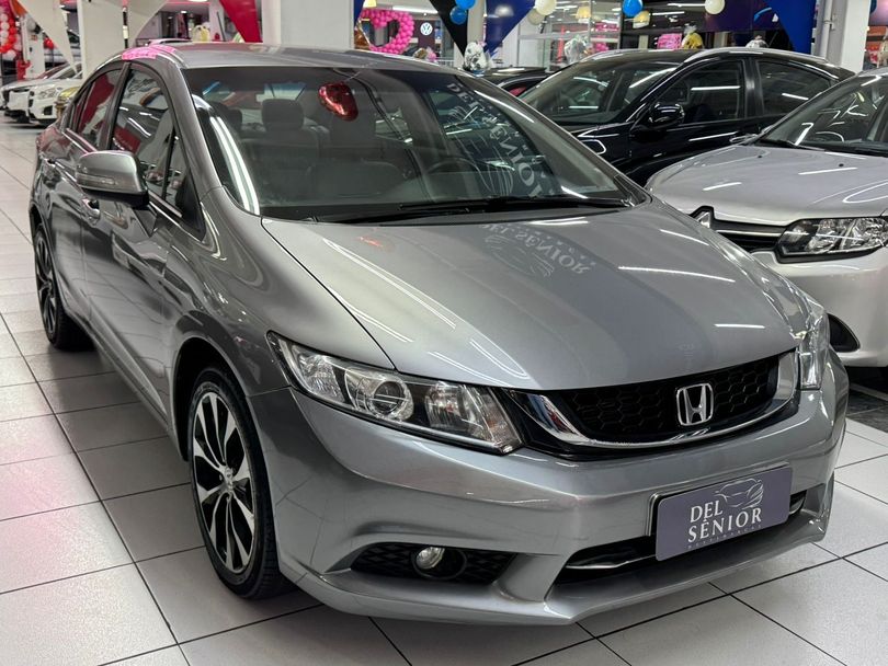 Honda Civic Sedan LXR 2.0 Flexone 16V Aut. 4p