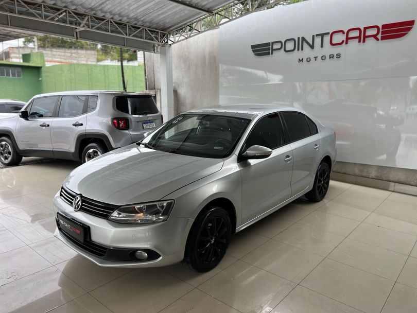 VolksWagen JETTA Comfortline 2.0 T.Flex 8V 4p Tipt.
