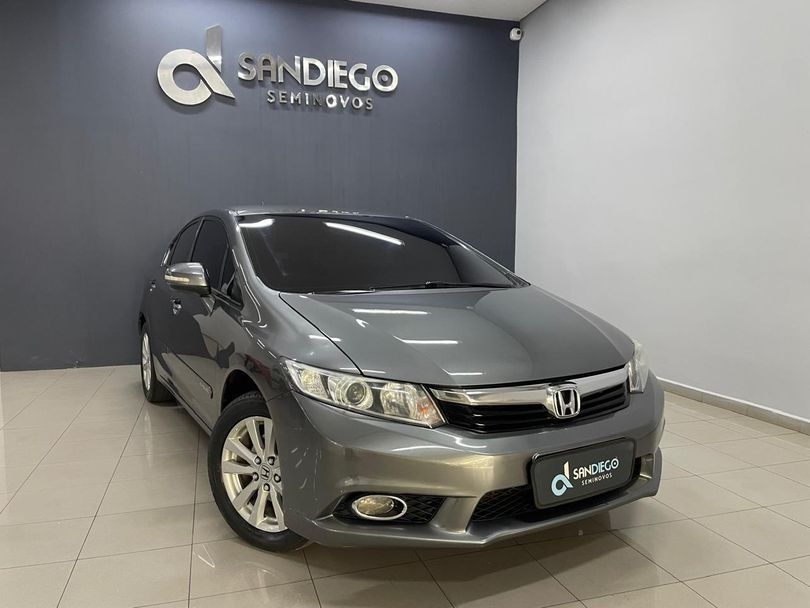 Honda Civic Sedan LXR 2.0 Flexone 16V Aut. 4p