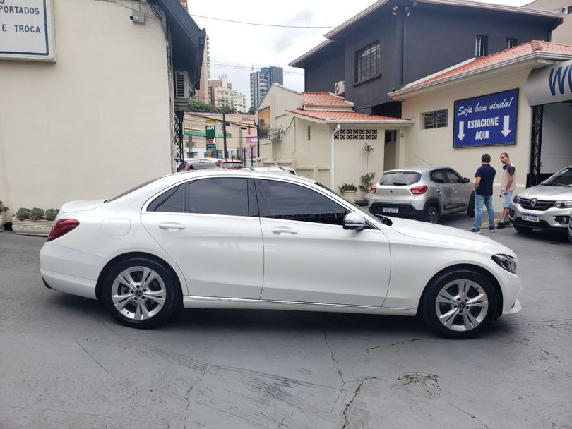 Mercedes C-180 CGI Exc. 1.6/1.6 Flex TB 16V  Aut.