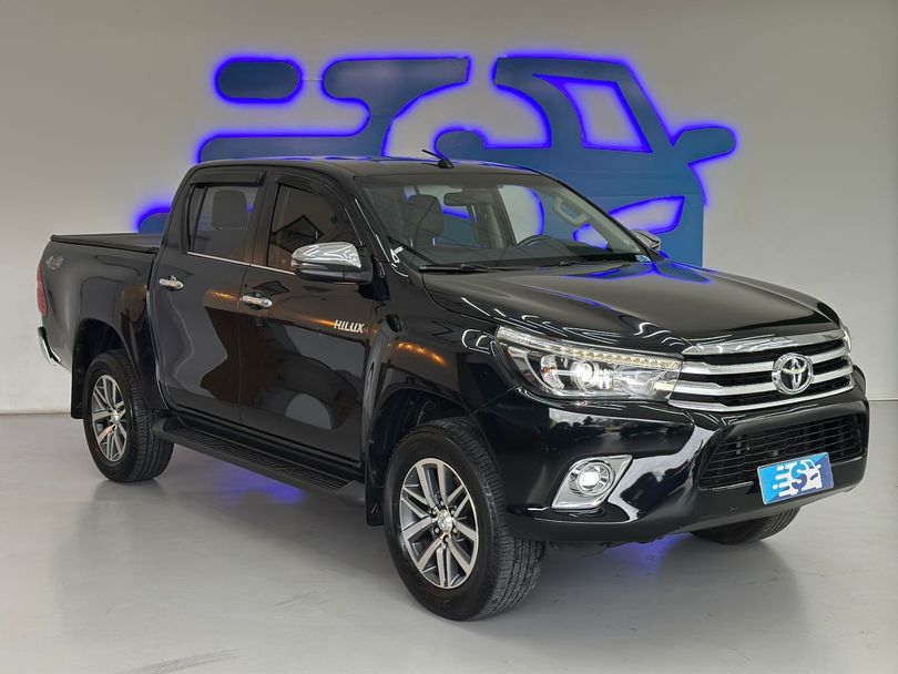 Toyota Hilux CD SRX 4x4 2.8 TDI 16V Diesel Aut.