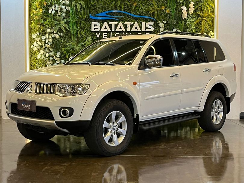Mitsubishi Pajero DAKAR HPE 3.2 4x4 T.I Dies 5p Aut