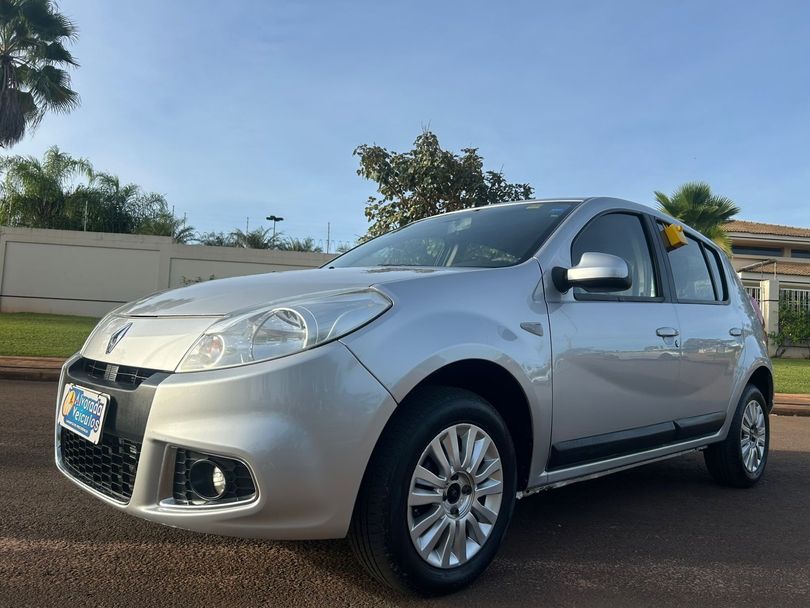 Renault SANDERO Privilège Hi-Flex 1.6 16V 5p Aut