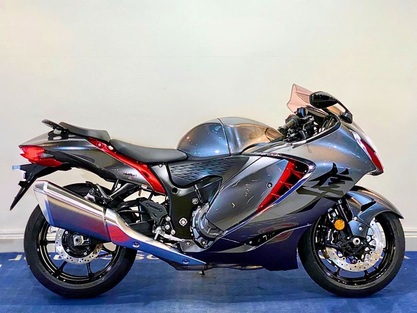 SUZUKI GSX 1300-R HAYABUSA