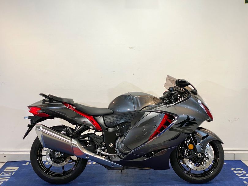 SUZUKI GSX 1300-R HAYABUSA