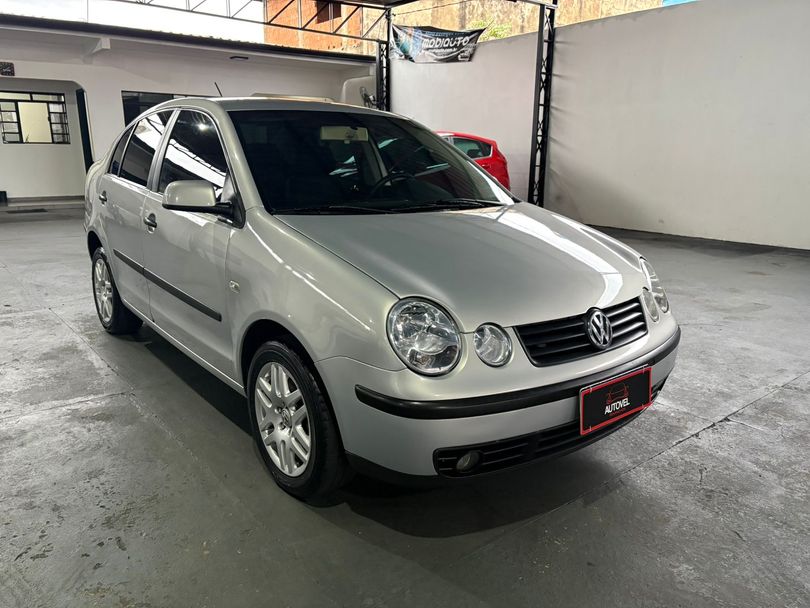VolksWagen Polo Sed. COMFORT. 1.6 Mi Tot. Flex 8v