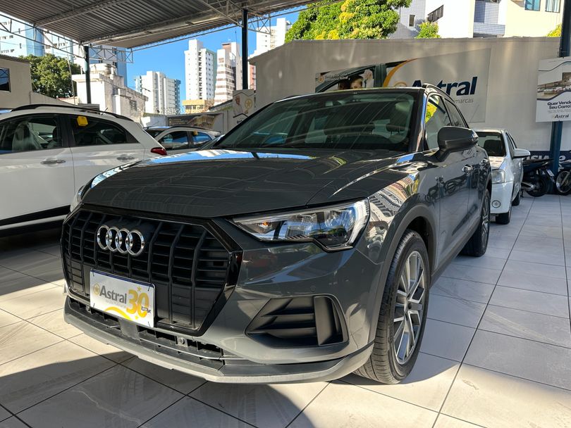 Audi Q3 Black S Line 1.4 TFSI S-tronic