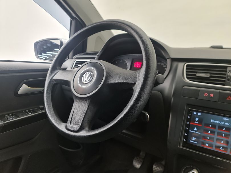VolksWagen Fox 1.6 Mi Total Flex 8V 5p