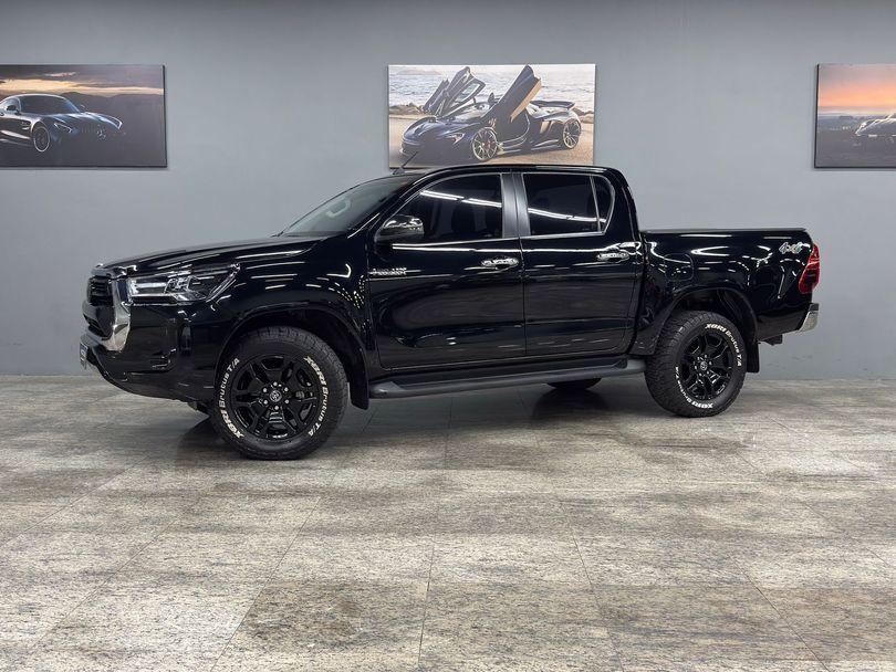 Toyota Hilux CD SRX 4x4 2.8 TDI 16V Diesel Aut.