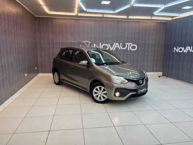 Toyota ETIOS XLS 1.5 Flex 5p Aut.
