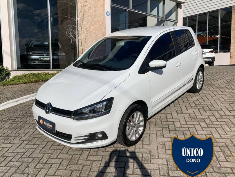 VolksWagen Fox Connect 1.6 Flex 8V 5p