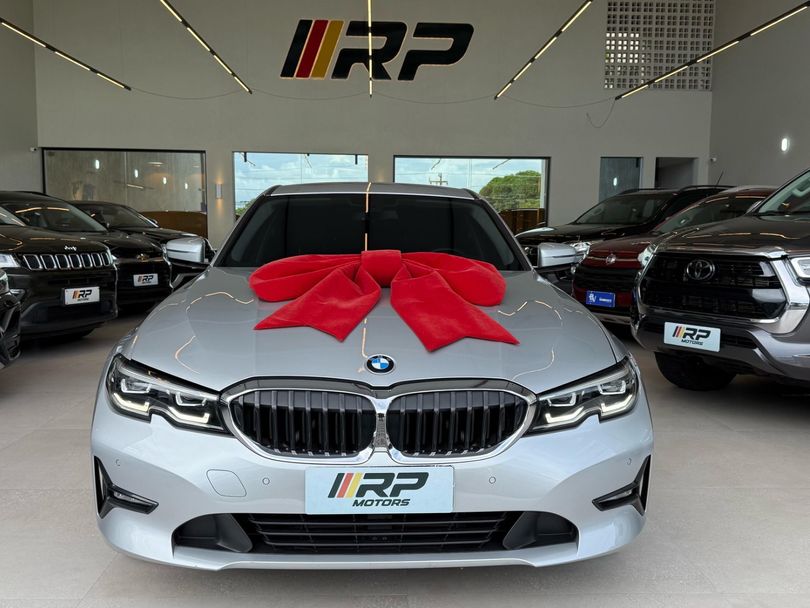 BMW 320I