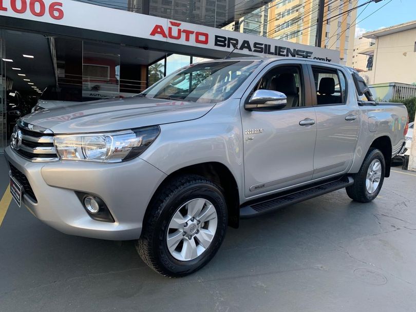 Toyota Hilux CD SRV 4x2 2.7 Flex 16V Aut.