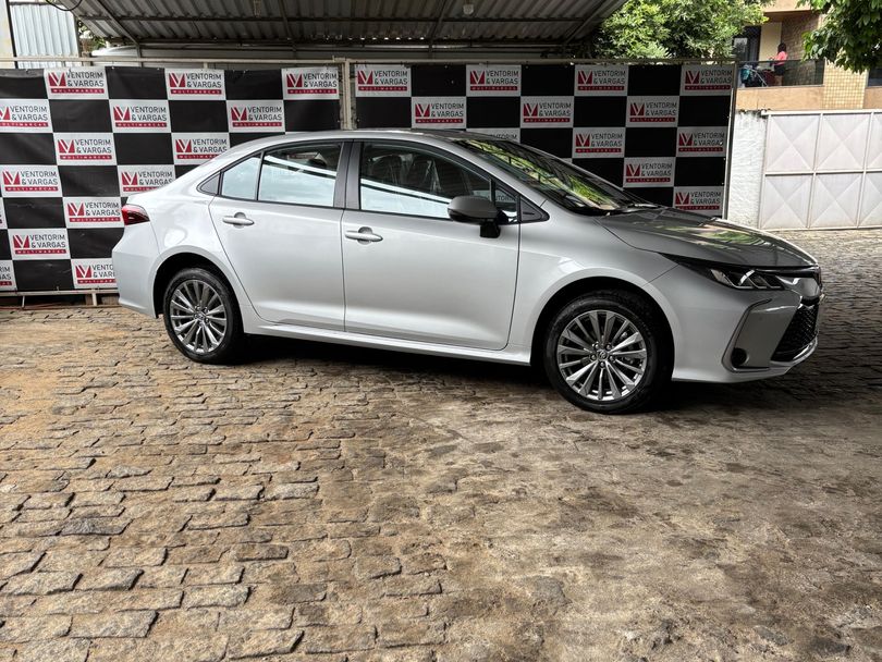 Toyota Corolla XEi 2.0 Flex 16V Aut.