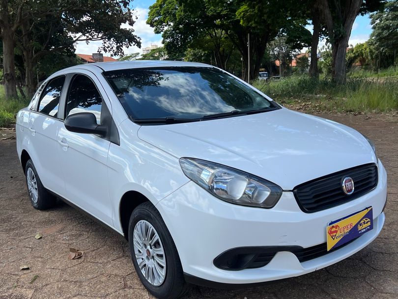 Fiat Grand Siena ATTRACTIVE 1.0 Flex 8V 4p