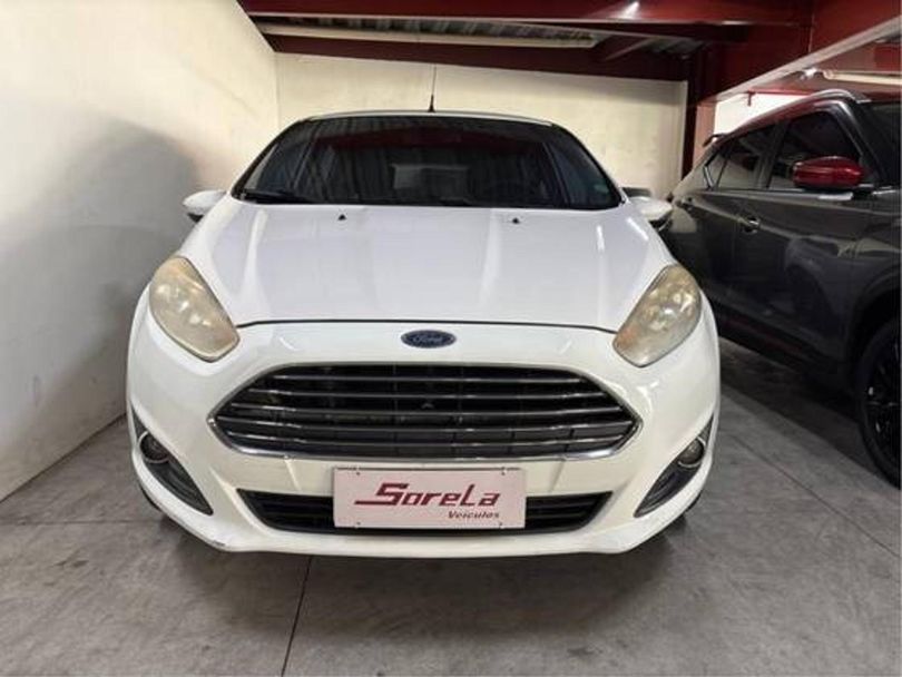 FORD 1.6 TITANIUM HATCH 16V FLEX 4P POWERSHIFT