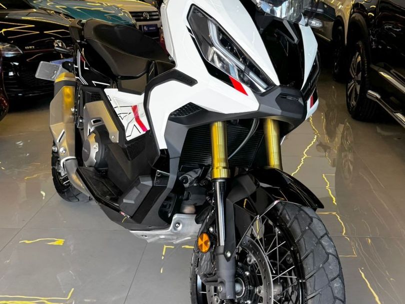 HONDA X-ADV 745cc
