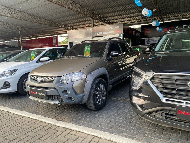 Fiat Strada Adventure1.8/ 1.8 LOCKER Flex CD