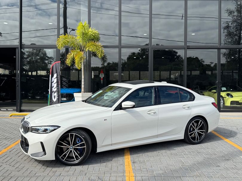 BMW 320iA 2.0 TB M Sport A.Flex/M.Sport 4p