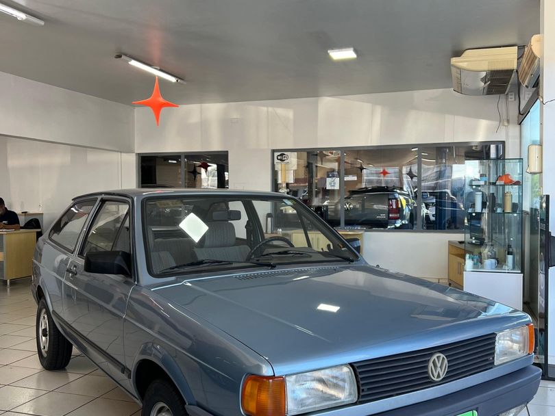 VolksWagen Gol 1000 (modelo antigo)