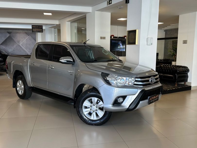 Toyota Hilux CD SRV 4x2 2.7 Flex 16V Aut.