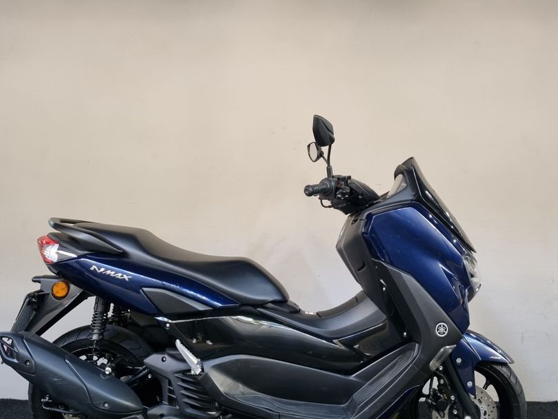 YAMAHA NMAX Connected 160 ABS