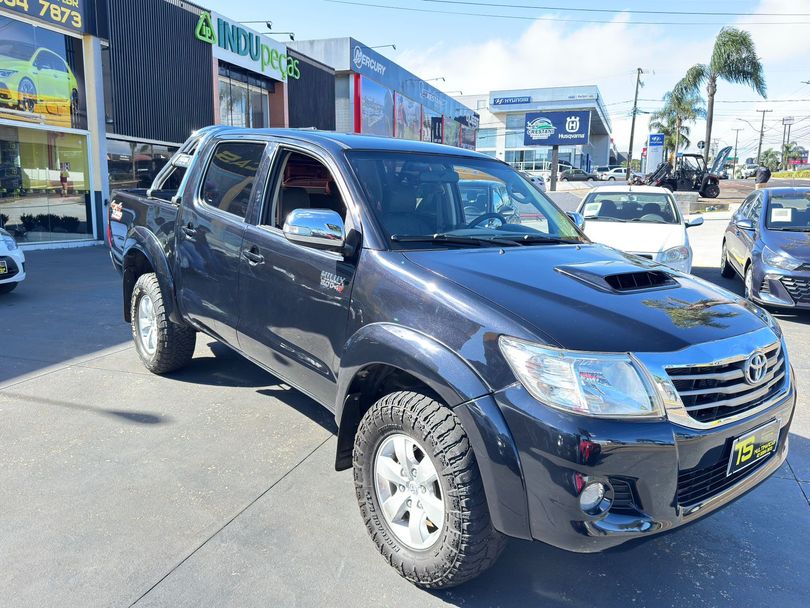 Toyota Hilux CD SRV D4-D 4x4 3.0 TDI Diesel Aut