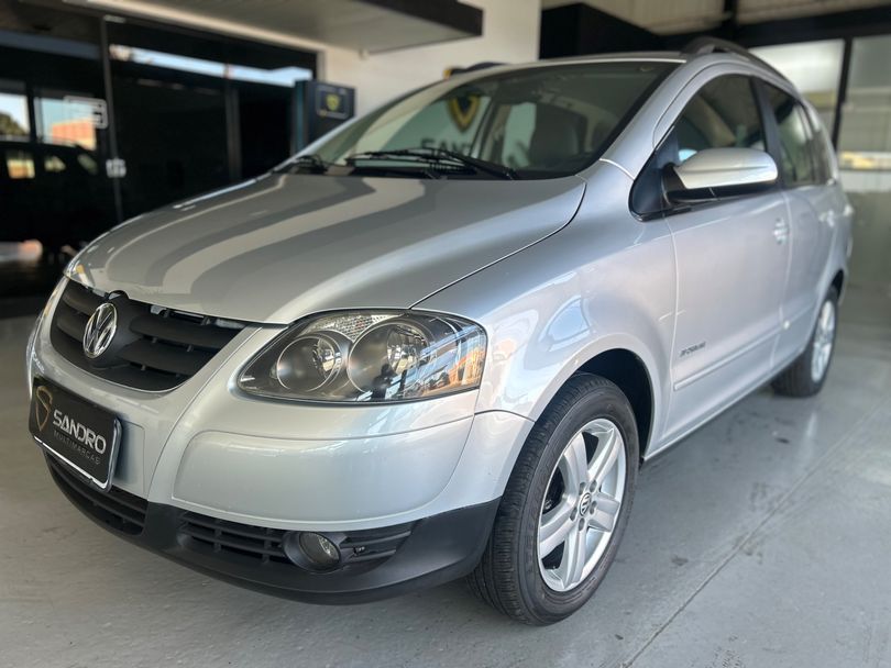 VolksWagen SPACEFOX  SPORTLINE/HIGHLINE 1.6 T.Flex