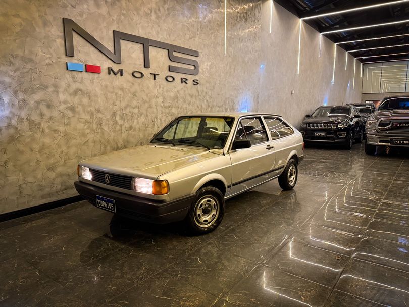 VolksWagen Gol 1000 (modelo antigo)