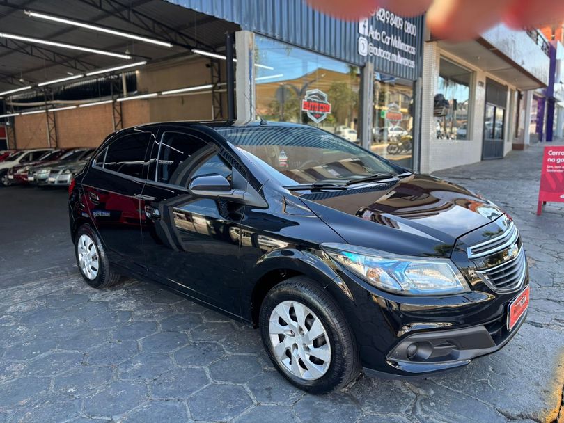 Chevrolet ONIX HATCH LT 1.4 8V FlexPower 5p Mec.