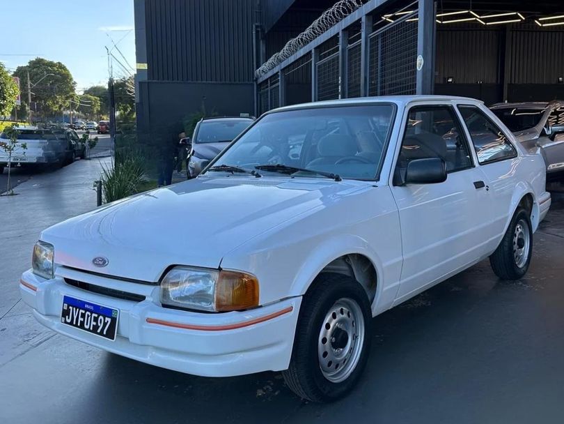 Ford Escort Hobby 1.0