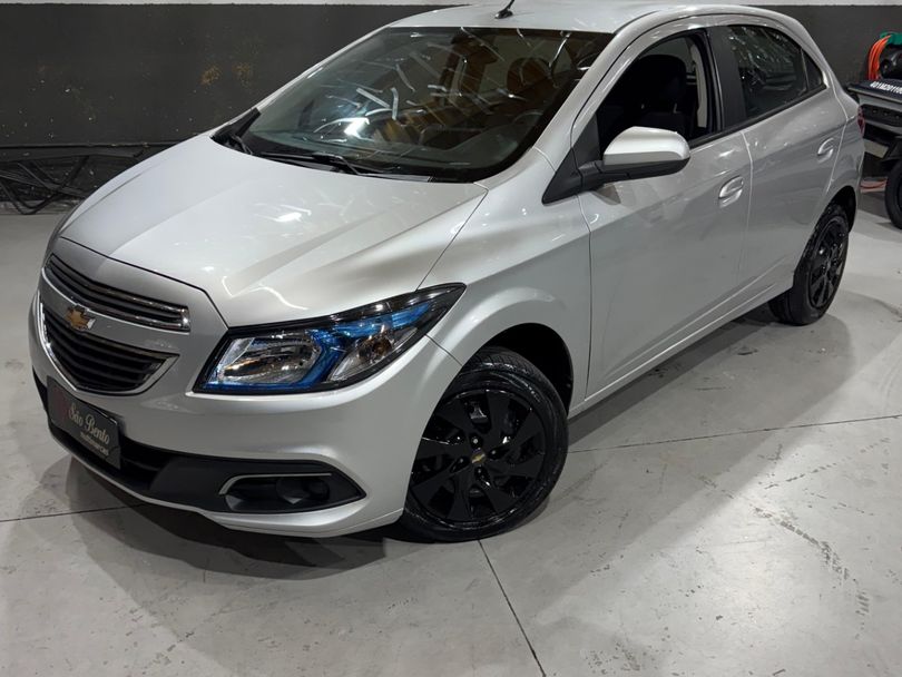 CHEVROLET 1.4 MPFI LT 8V FLEX 4P MANUAL