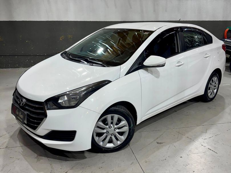 HYUNDAI 1.6 COMFORT PLUS 16V FLEX 4P AUTOMÁTICO