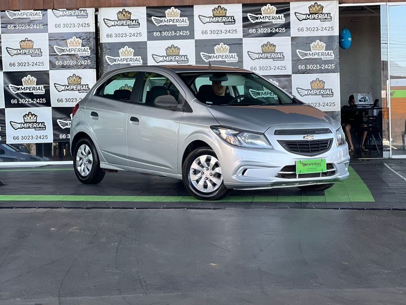 Chevrolet ONIX HATCH Joy 1.0 8V Flex 5p Mec.