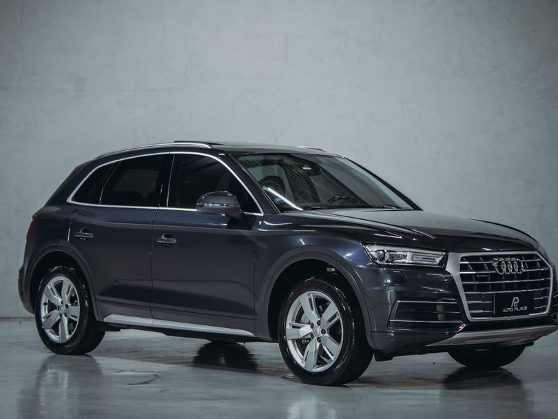 Audi Q5 Ambiente 2.0 TFSI Quattro S tronic