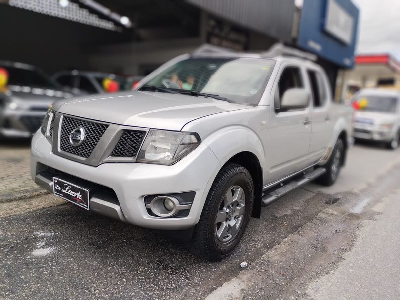 Nissan Frontier SV ATTACK CD 4x2 2.5 TB Diesel
