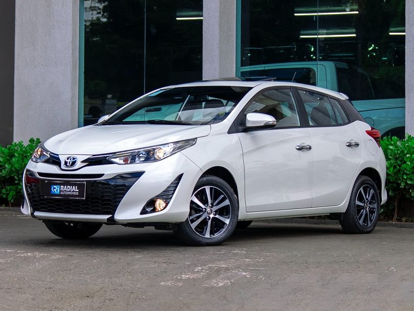 Toyota YARIS XLS Sedan 1.5 Flex 16V 4p Aut.