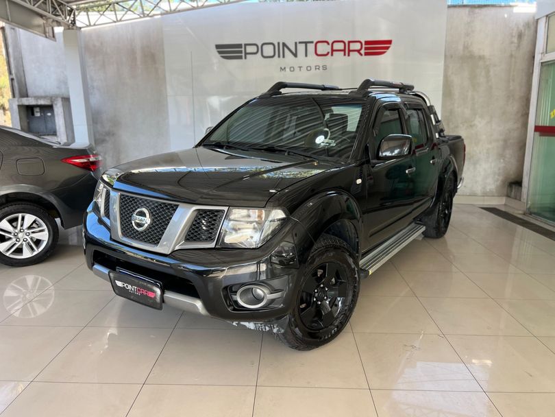 Nissan Frontier SV AT. CD 4x4 2.5 TB Dies. Aut.