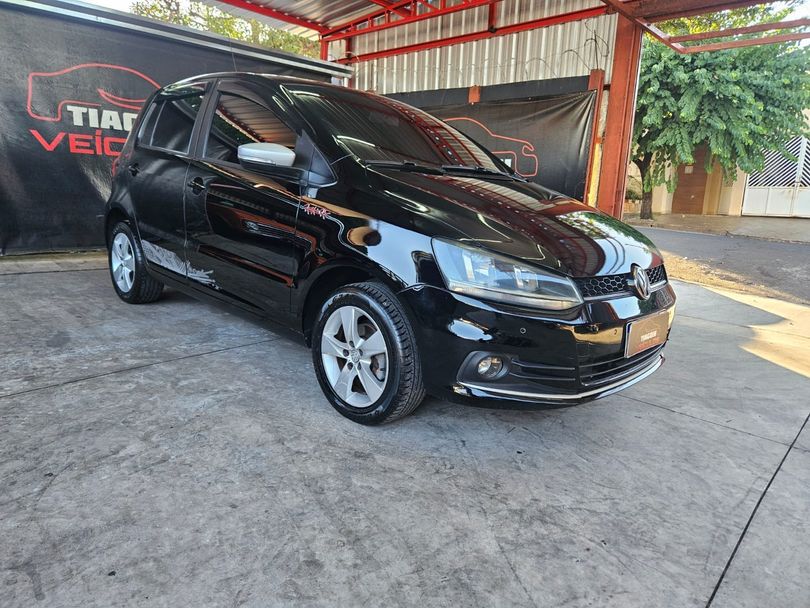 VolksWagen Fox Rock in Rio 1.6 Mi Total Flex 8V 5p
