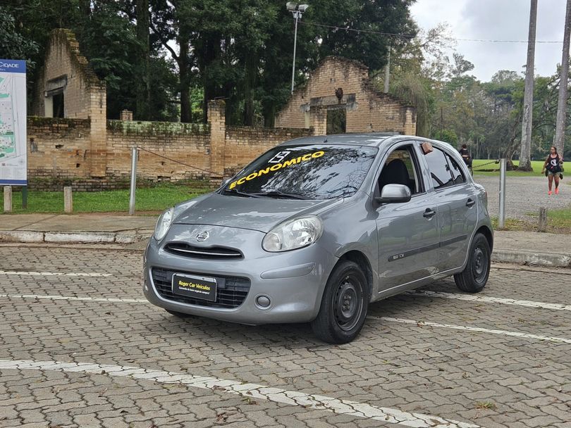 Nissan MARCH S 1.0 16V Flex Fuel 5p
