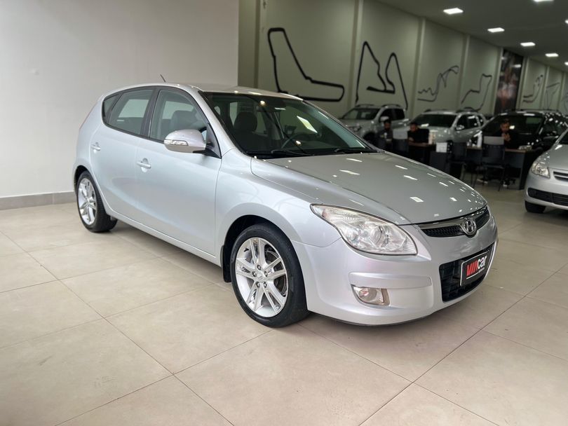 Hyundai i30 2.0 16V 145cv 5p Aut.