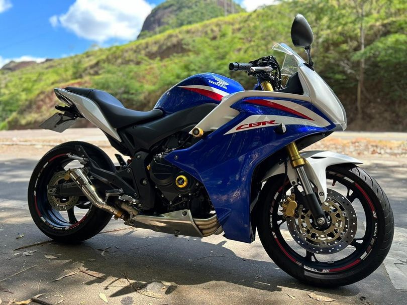 HONDA CBR 600 F