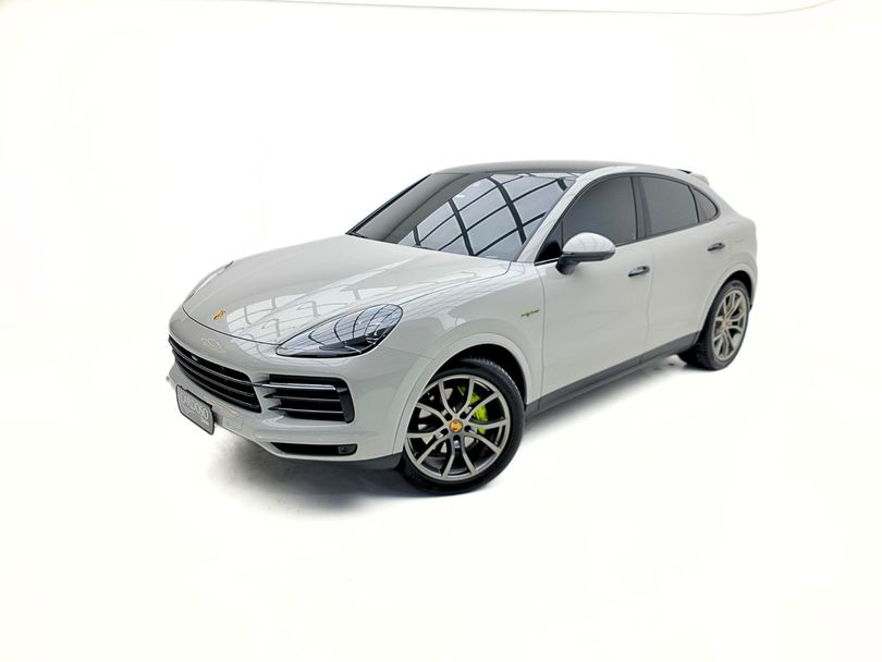 Porsche Cayenne Coupe E-Hybrid 3.0 V6 462cv