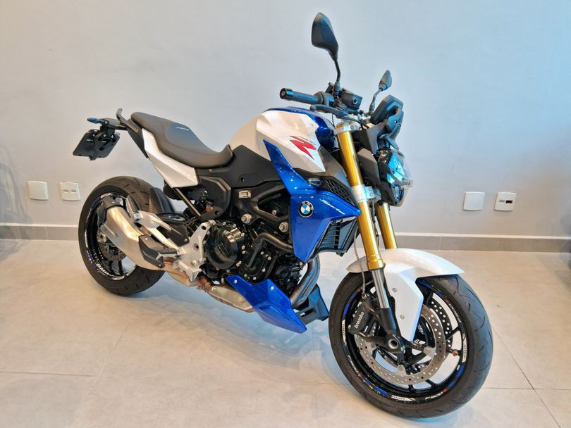 BMW F 900 R Sport 