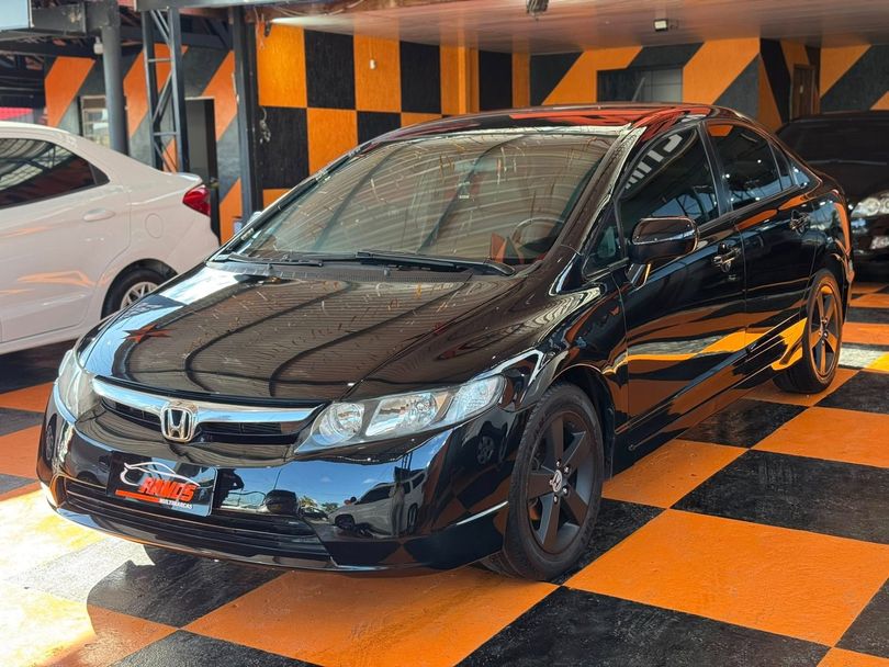 Honda Civic Sedan LXS 1.8/1.8 Flex 16V Aut. 4p